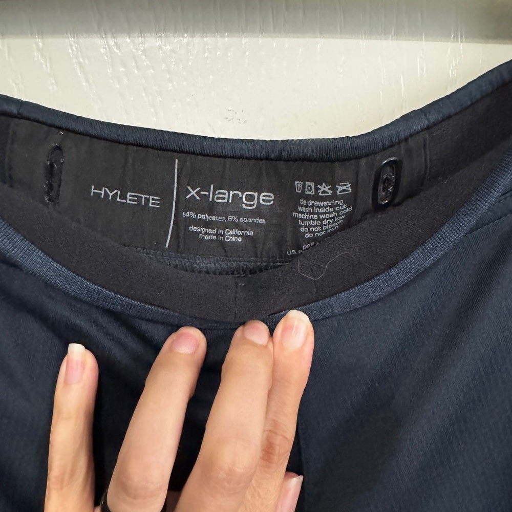 Hylete Men's Navy Athletic Shorts *Minor Flaw - Picture 6 of 10